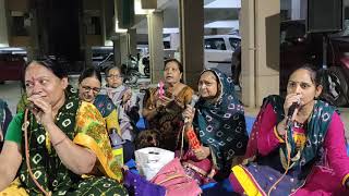રાધા ઢૂંઢ રહી કિસીને મેરા શ્યામ દેખા