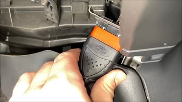 How to use an OBD2 scanner to read error codes with OBD scan tool malfunction code Suzuki Swift DIY