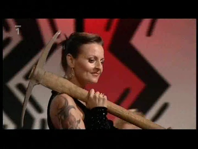Mamba show 2009 | Olivie Žižková jako zlatokopka