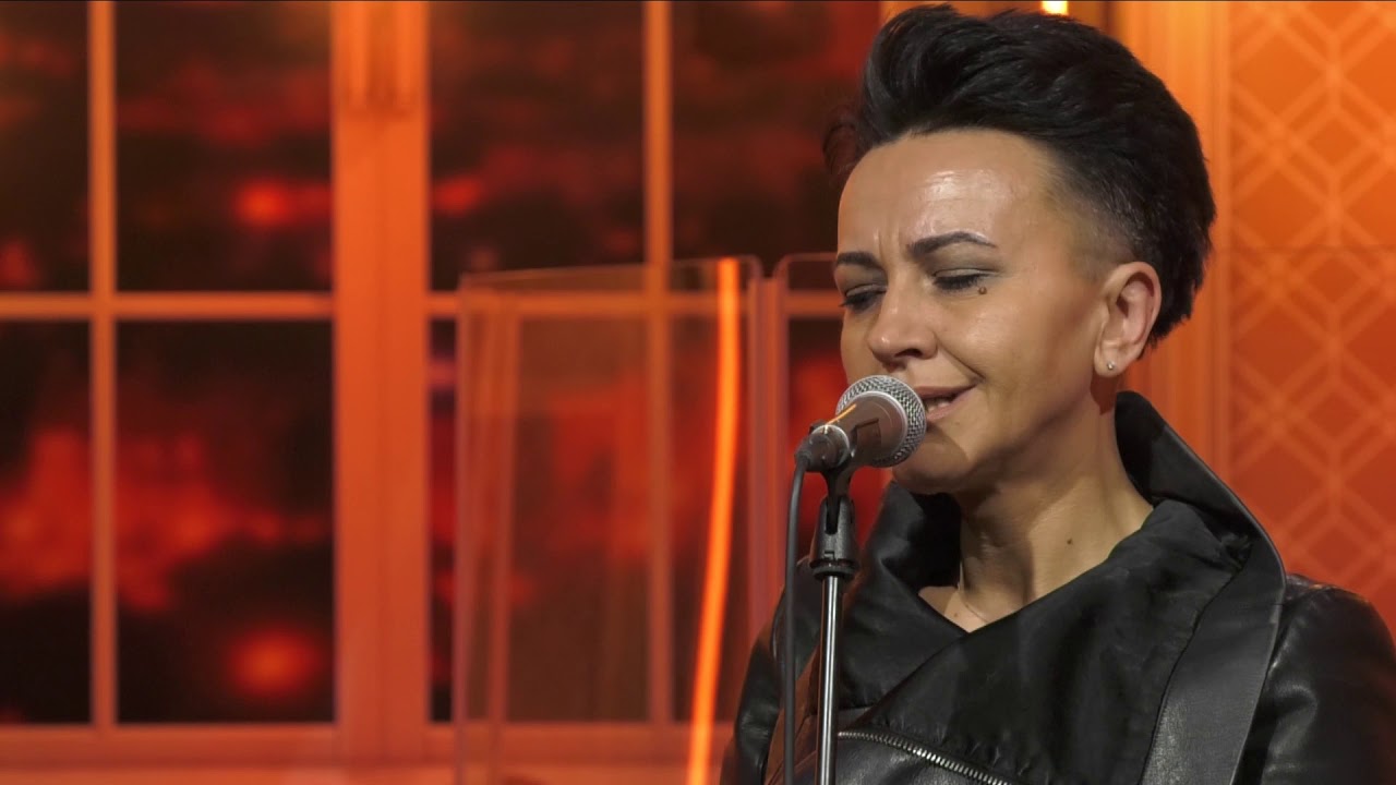 AMIRA MEDUNJANIN & ANTE GELO - U STAMBOLU NA BOSFORU (DALIBOR PETKO SHOW CMC TV)