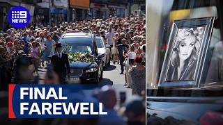 Fans line streets to bid farewell to late singer Bonnie Tyler | 9 News Australia screenshot 1