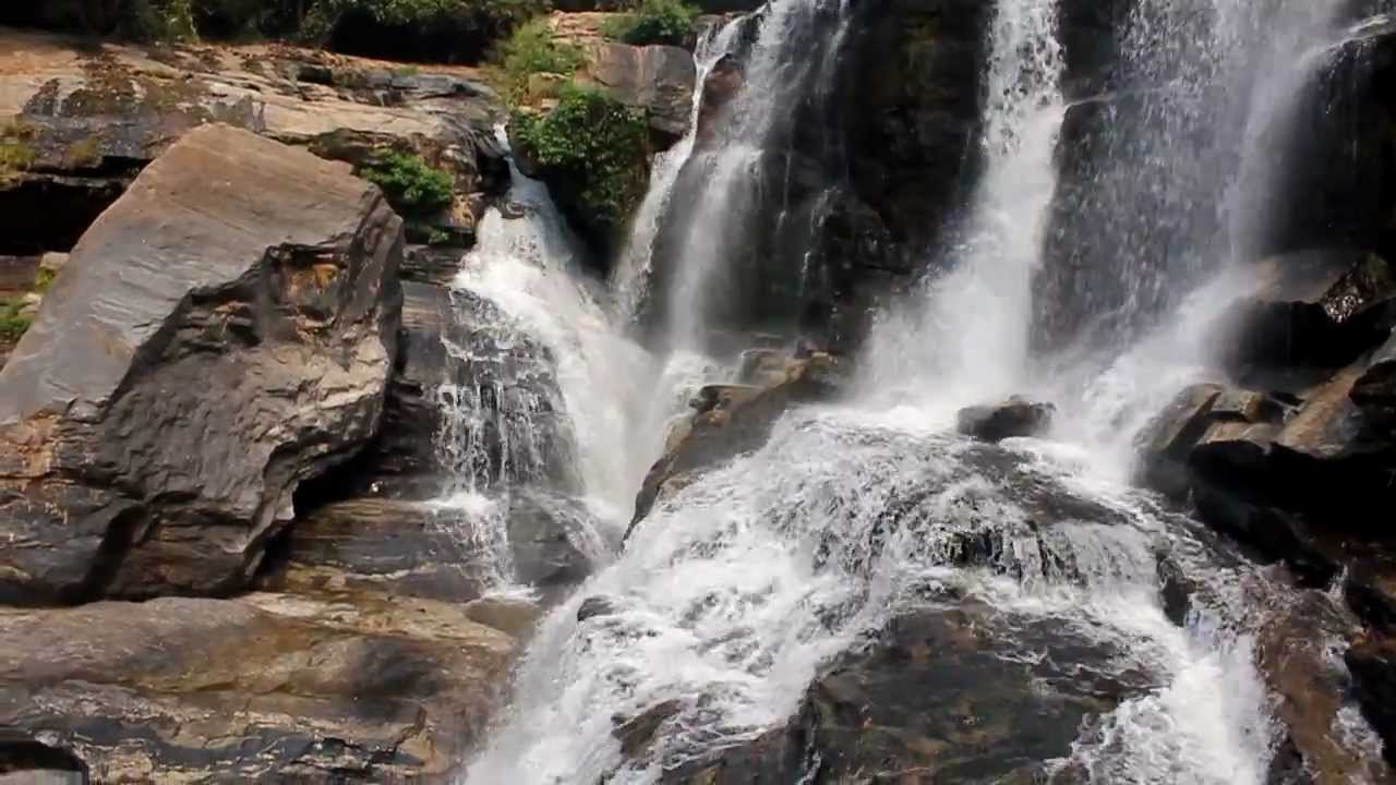 Mae Klang Waterfall