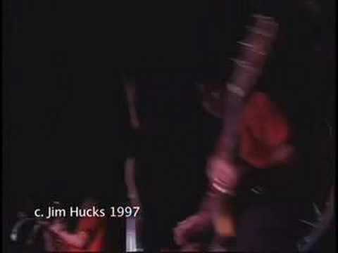 Guarda Rocket From the Crypt - UFO 1995 su YouTube Guarda Rocket From the Crypt - UFO 1995 su YouTube
