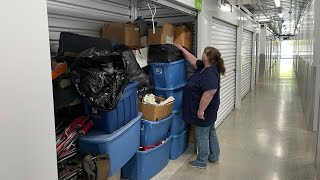 Storage Wars Awkward Moments...Renters Arrive.. Storage locker Bought form StorageTreasures.com