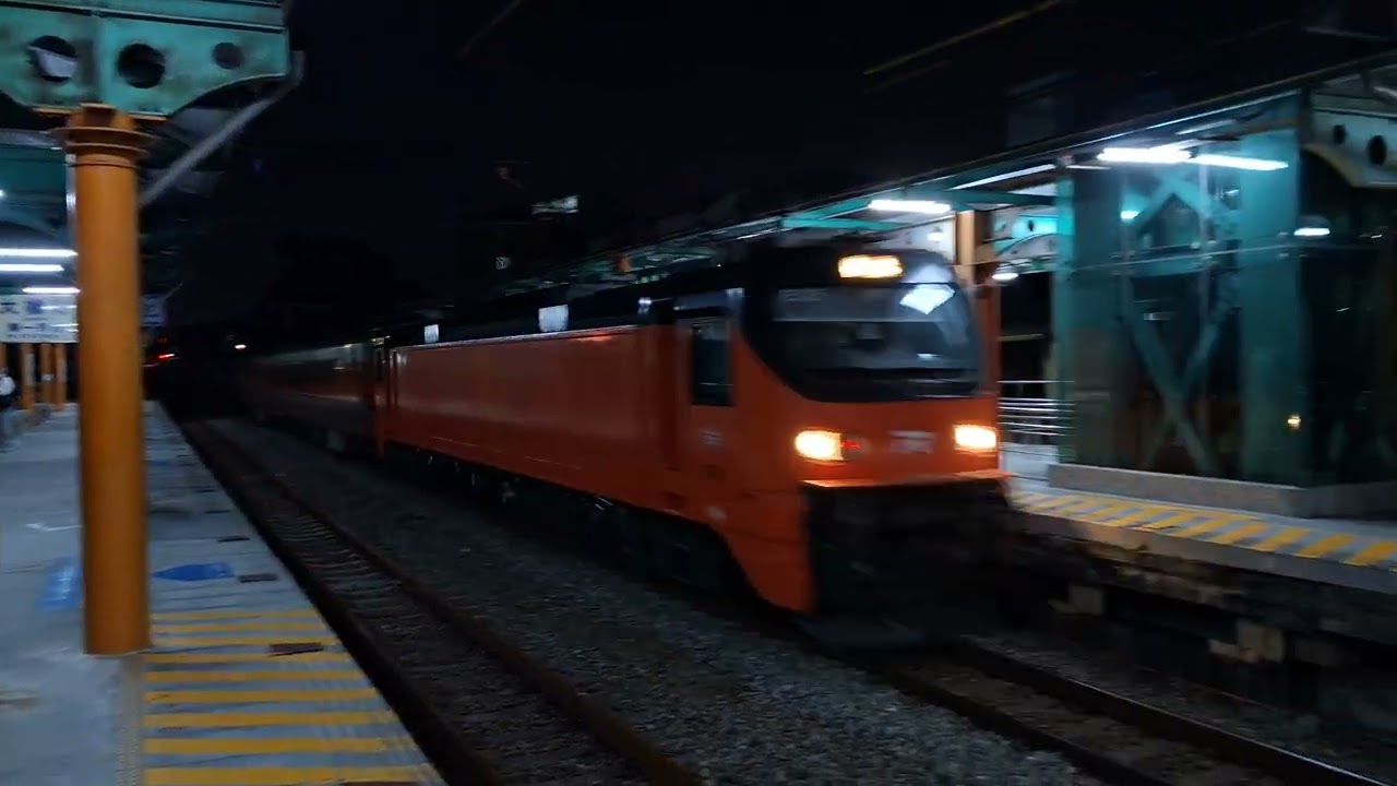 152次自強號大橋通過