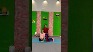 Sihrshasan Karne Ka Aasan Tarika | Bache Headstand Kaise Kare #headstand #shirshasana #yogavideos