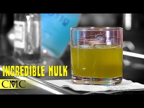 how-to-make-the-incredible-hulk-cocktail-|-college-party-drinks-&-cognac