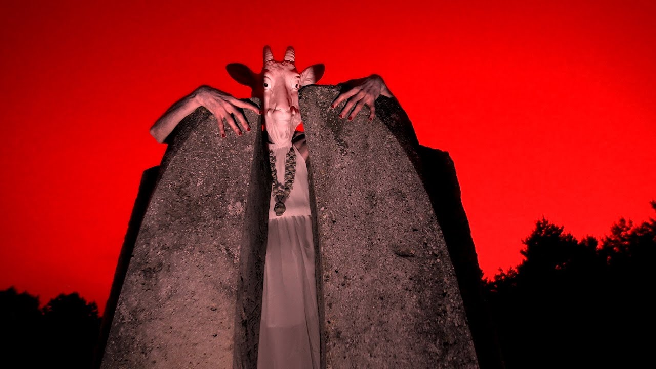 THE DEVIL & THE UNIVERSE - Kali's Tongue - official promo video