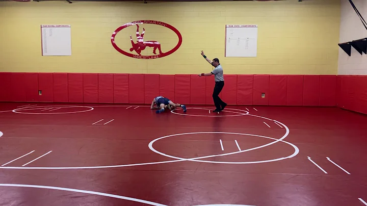 Lily Montufar vs Marcus Landon - Skyline
