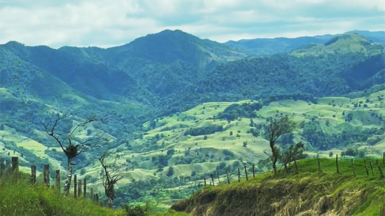 Monteverde Drive | Costa Rica Volcano Mountains | 