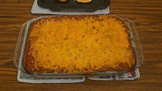 Easy Cheesy Baked Spaghetti & Garlic Bread Recipe | Comfort Food Dinner 🍝🧄