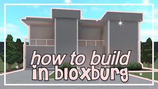 How To Build a House in Bloxburg   Tips & Tricks (Roblox)
