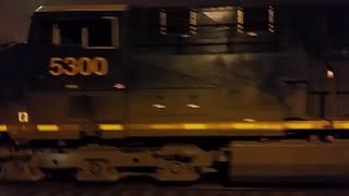 [CSX]5300 ES40DC Leads Q174-28 Through Fayetteville NC With & 1st Gen K5HL