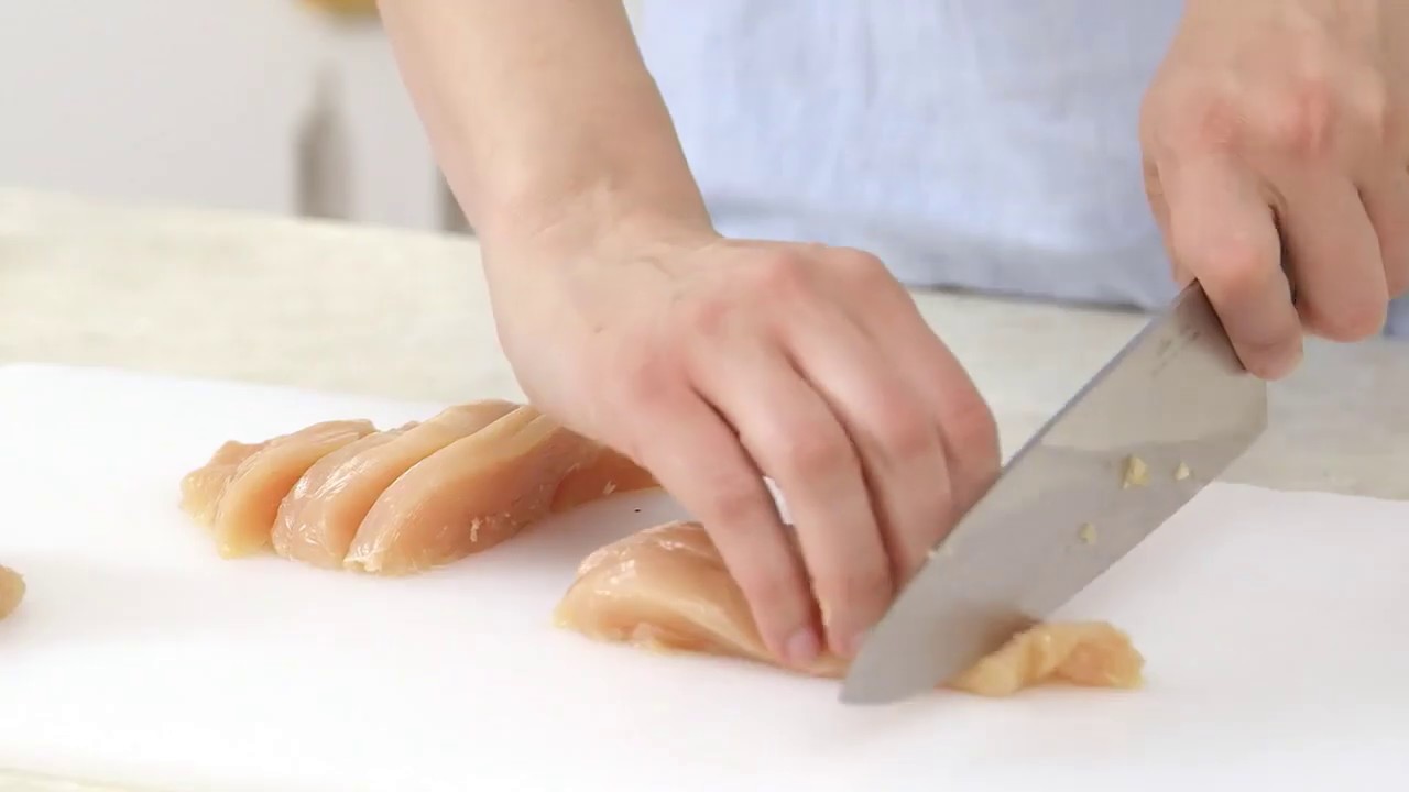 How To Butterfly a Chicken Breast - YouTube