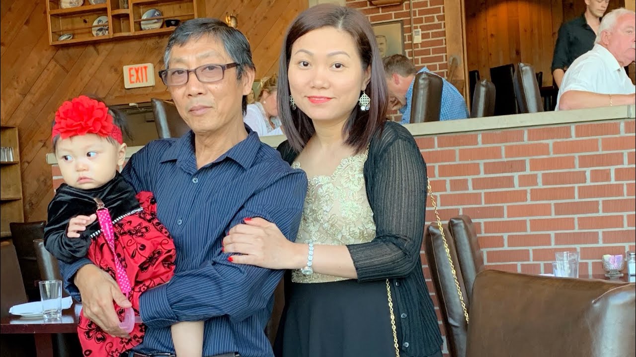 Bella's 1st birthday - YouTube