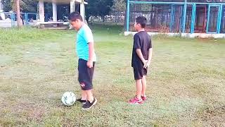 Latihan Main Bola Setelah Subuh | Arya Dewa Dilapangan Soft Ball PKOR Way Halim screenshot 4