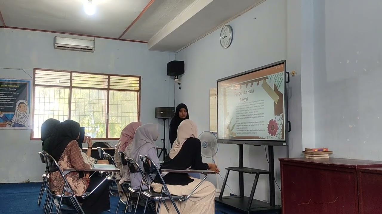 Micro Teaching, belajar cara mengajar sebelum terjun kedunia PLP-2 UM-Tapsel. 💻📚📖🫰🫶