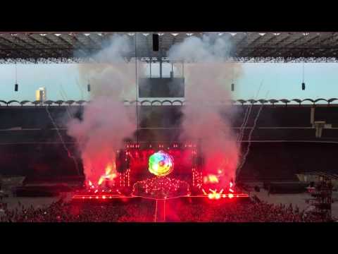 A Head Full Of Dreams - Coldplay live at San Siro 03.07.2017