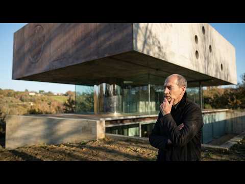 A room suspended in mid-air: Rem Koolhaas's Crazy Bet