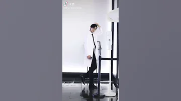 Chinese Boy Street Fashion China TikTok Mejores Street Fashion Douyin China Shorts 