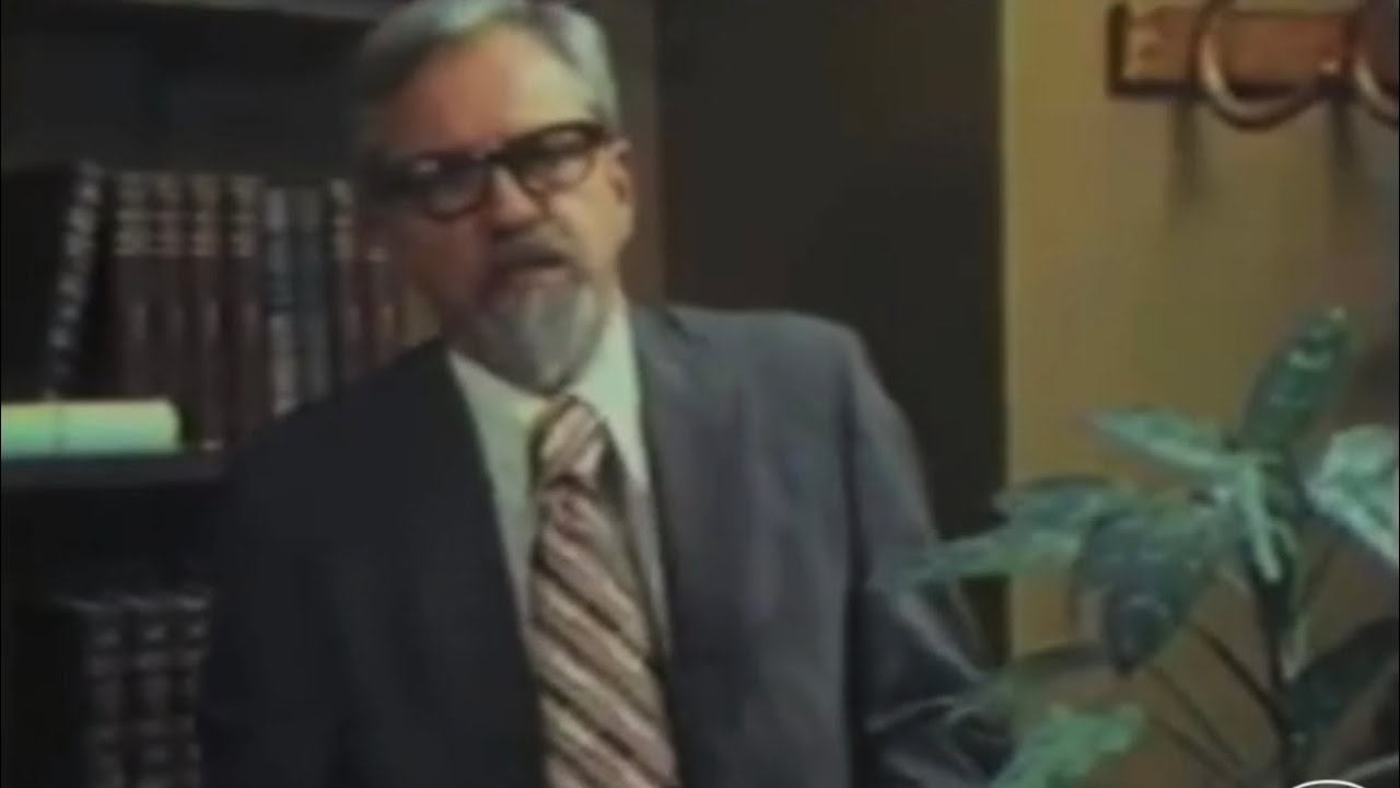 Dr. J. Allen Hynek talks about Swamp Gas YouTube