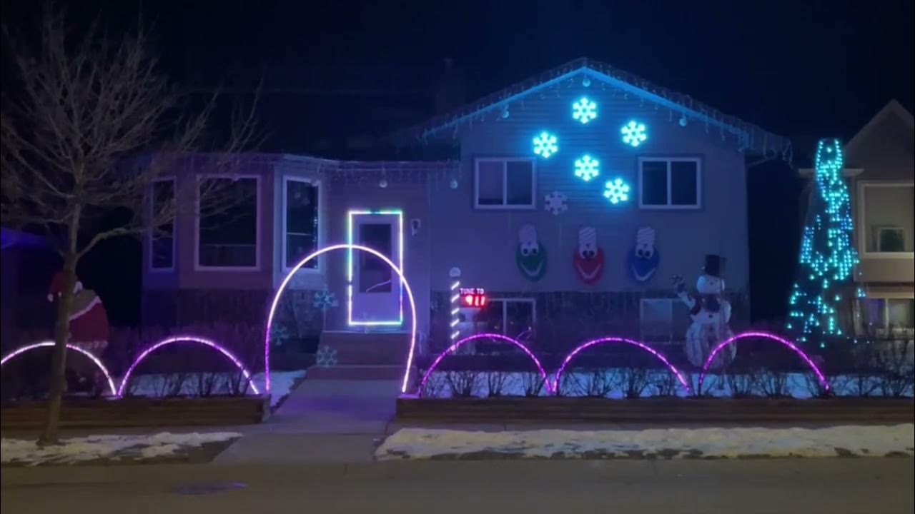 GLORIOUS Christmas Light Show 2023 Sylvan Lake, AB YouTube