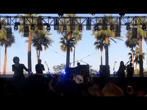 The Make Up - We Can't Be Contained - Camp For Reeducation (Coachella 2013, Weekend 2)