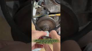 How To Easily Remove And Install Drive Belts Using A Pulley Tool
