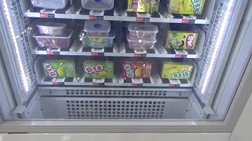 TCN elevator vending machine with belt conveyor for food box