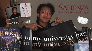 What&#39;s In My University Bag? (College Freshman)