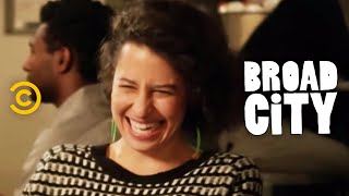 Broad City - Abbi and Ilana's Divergent Days