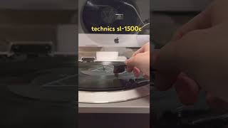 technics sl-1500c playing pink floyd- the great gig in the sky