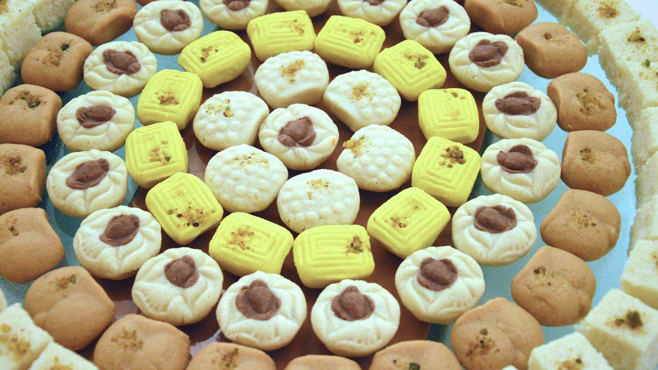 Sandesh (confectionery) Wikipedia audio article YouTube