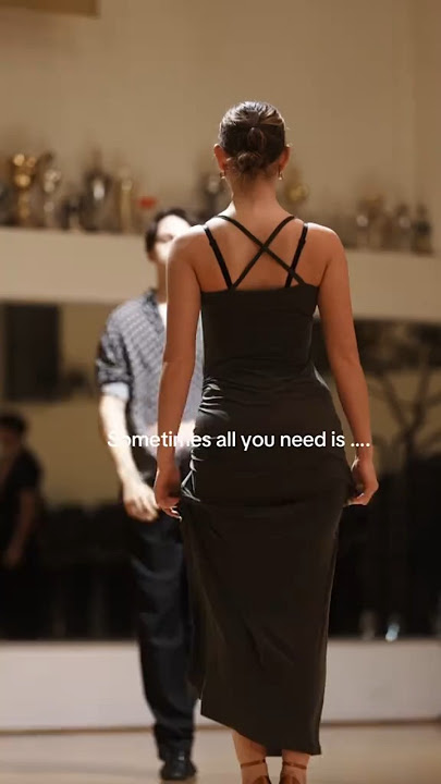 Download lagu I Need Your Love (feat. Mohombi, Faydee & Costi)