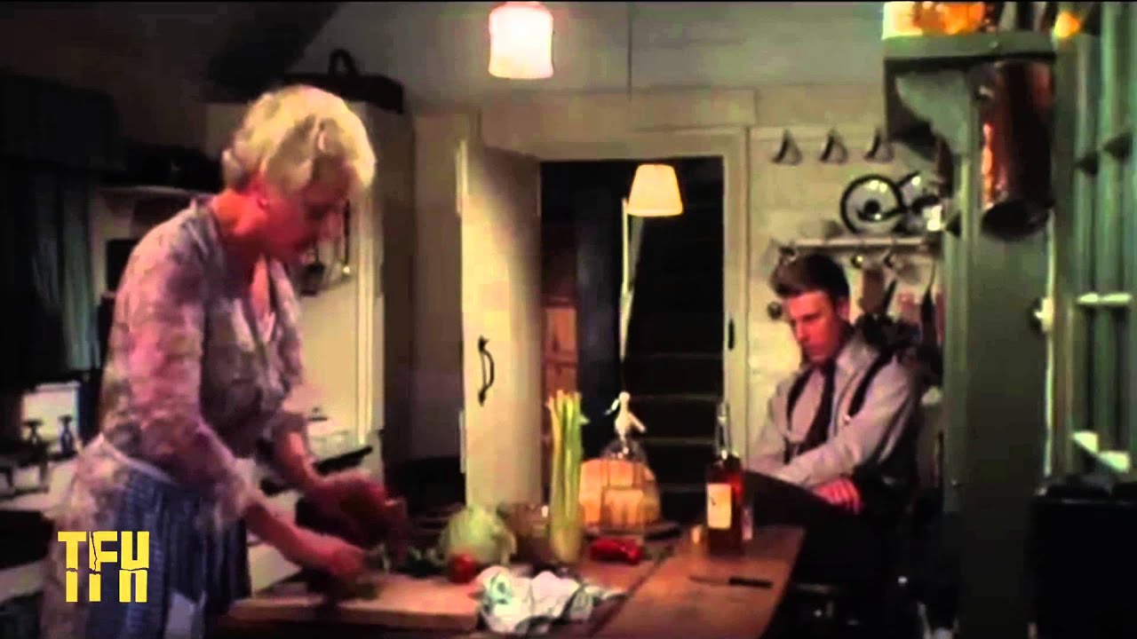 David DeCoteau on THE MIRROR CRACK'D