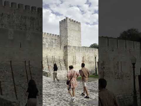 Video: Castle of St. George. Sevärdheter i Lissabon