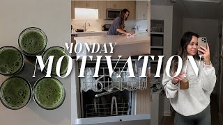 MONDAY MOTIVATION👟: realistic 5am morning routine before work, meal prep hack & self tan routine