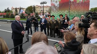 "После трёх ночи разъехались!" / Лукашенко про разговор с Путиным, политиканов, День Победы и Шмидта