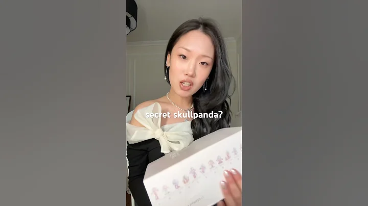 unboxing the entire skullpanda warmth series!