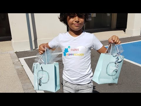 Vidéo: Alaïa Shopping à La Recherche Du Cadeau Idéal Pour Matteo Marrero (FO