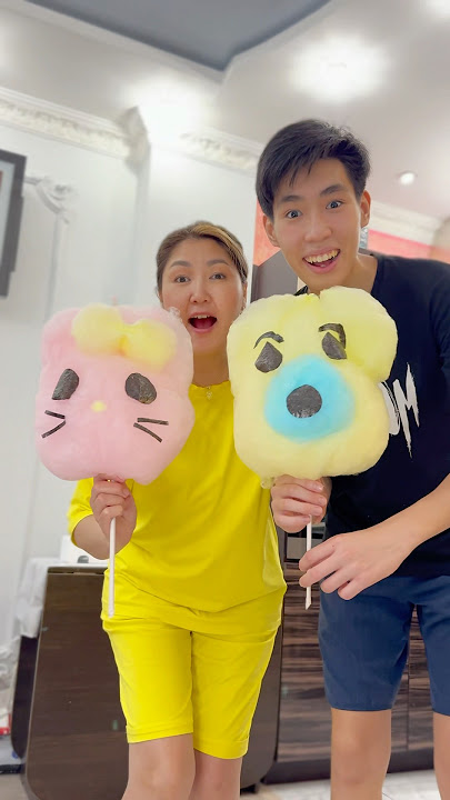 They made the best cotton candy for him 😳🥰😋