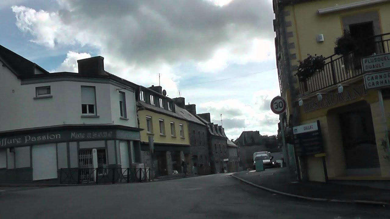 Driving Around 22160 Callac, Côtes d'Armor, Brittany, France 10th September 2012