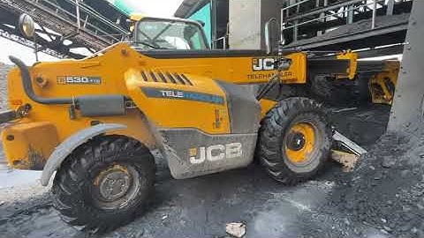 JCB530-110 Telehandler - Coal and Coal Dust Handling under Conveyor Belt and making Heaps