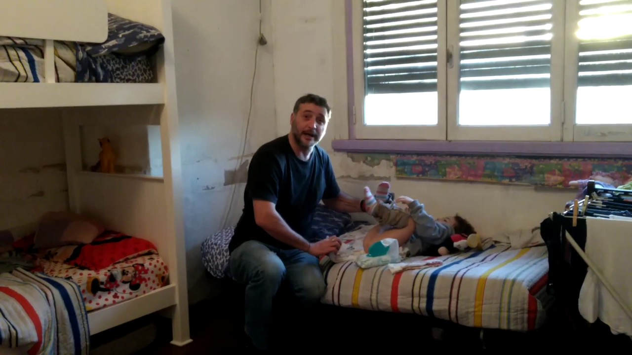 Papá Youtuber - Especial día del padre: Limpiando la mierda de tus hijos.