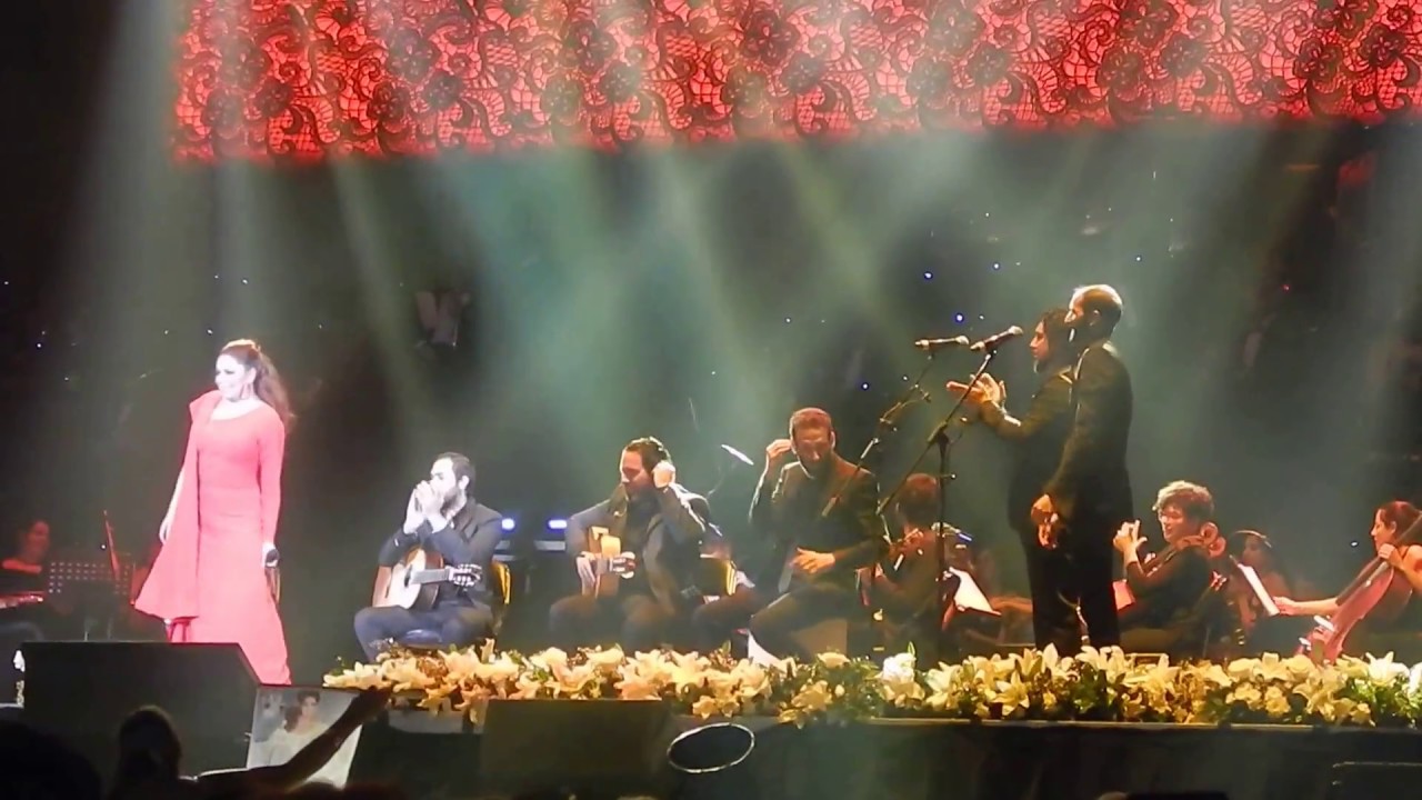 inocente pobre amiga -  ISABEL PANTOJA -  MOVISTAR ARENA - (3/5/2017)