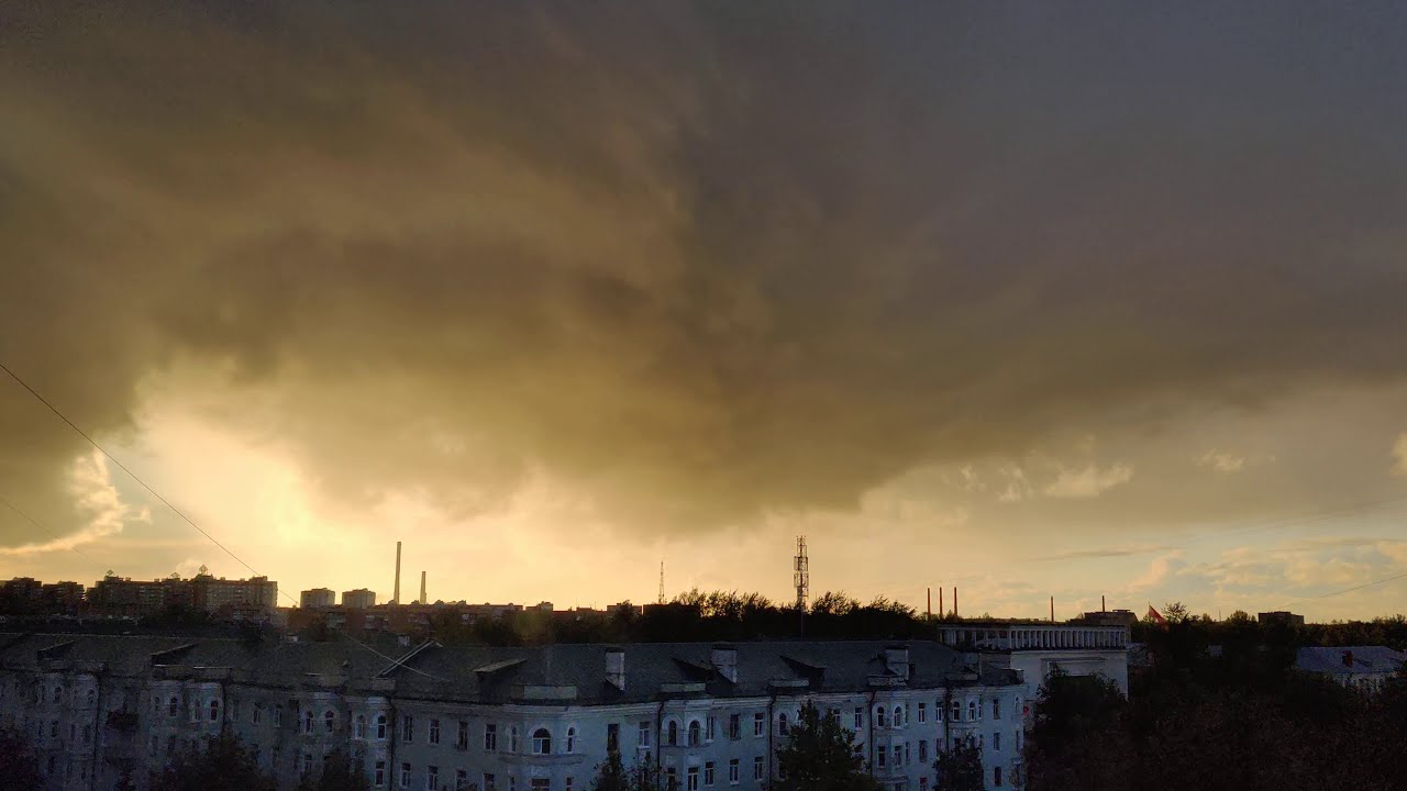 Переменная облачность на закате - YouTube