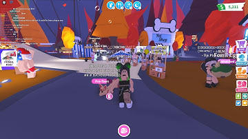 Adopt me rollplay I GOT SCAMMED......I CRIED...............