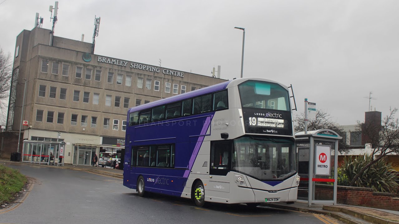 [First Day in Service] First West Yorkshire 36594 MA24 EOM - YouTube