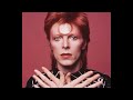 David Bowie sings People Are Strange (AI cover)