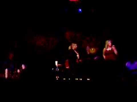 Trisha Yearwood & Karen Rochelle - Georgia Rain pa...